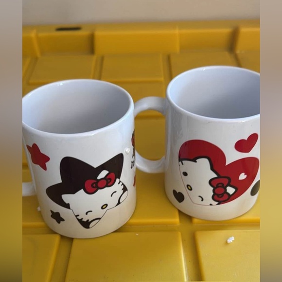 Hello Kitty Other - Hello Kitty White and Red Mugs Set of 2 (new in box)